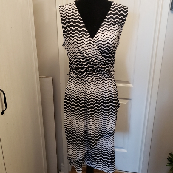 Midi black & white dress - Picture 3 of 3